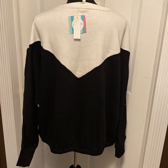 Cabana by Crown & Ivy Women’s Sweatshirt w/ Elastic Waist White Black sz L NWT - Picture 6 of 7
